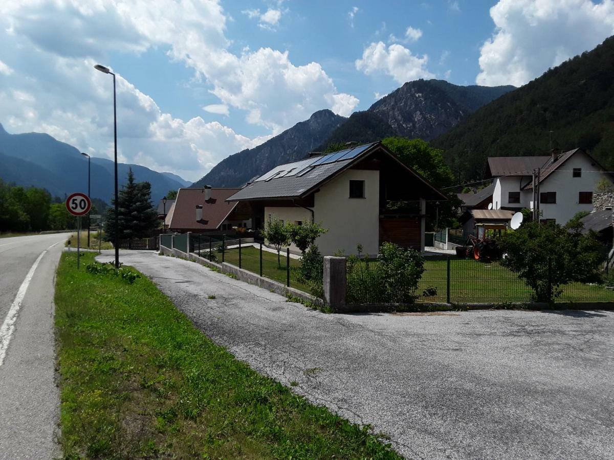 Casa Vacanze Da Ile Malborghetto-Valbruna Esterno foto